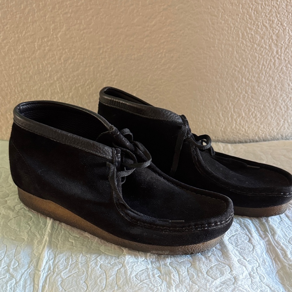 Clark’s Wallabees Men's Black Suede Shoes